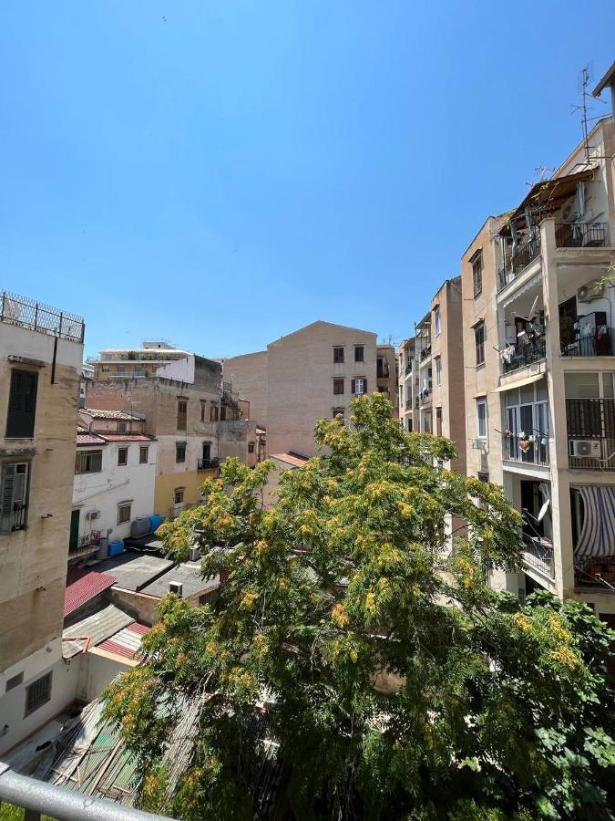 Al Cortile Di Maqueda Appartement Palermo Buitenkant foto
