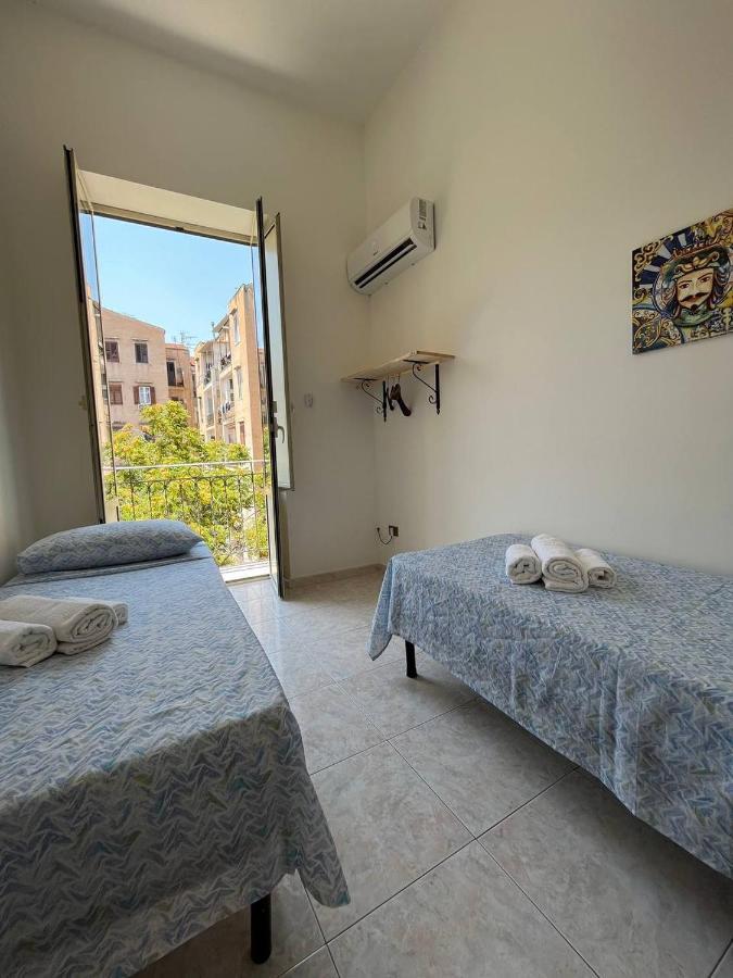 Al Baglio Di Maqueda Appartement Palermo Buitenkant foto