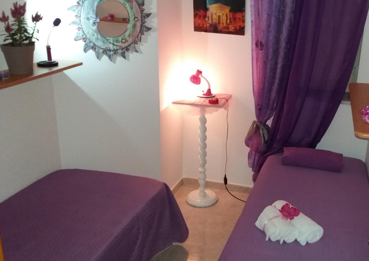 Al Cortile Di Maqueda Appartement Palermo Buitenkant foto
